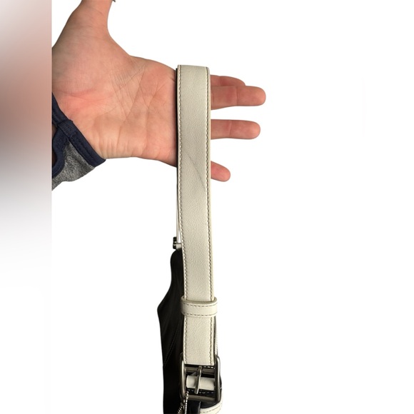 Coach Blue and White Leather Handbag with Coinpurse - Picture 13 of 16